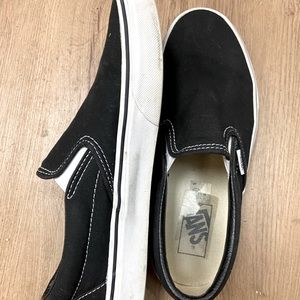 Black Slip-on Vans